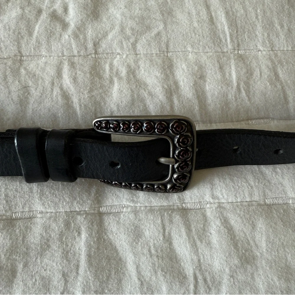 Martin Dingman bridle Leather Belt black rose buckle silver size 38